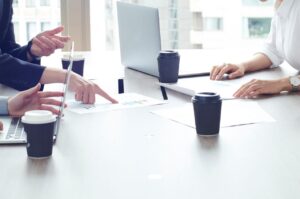 機械式駐車場の平面化を理事会で検討するときの進め方｜合意形成から総会決議までのステップ