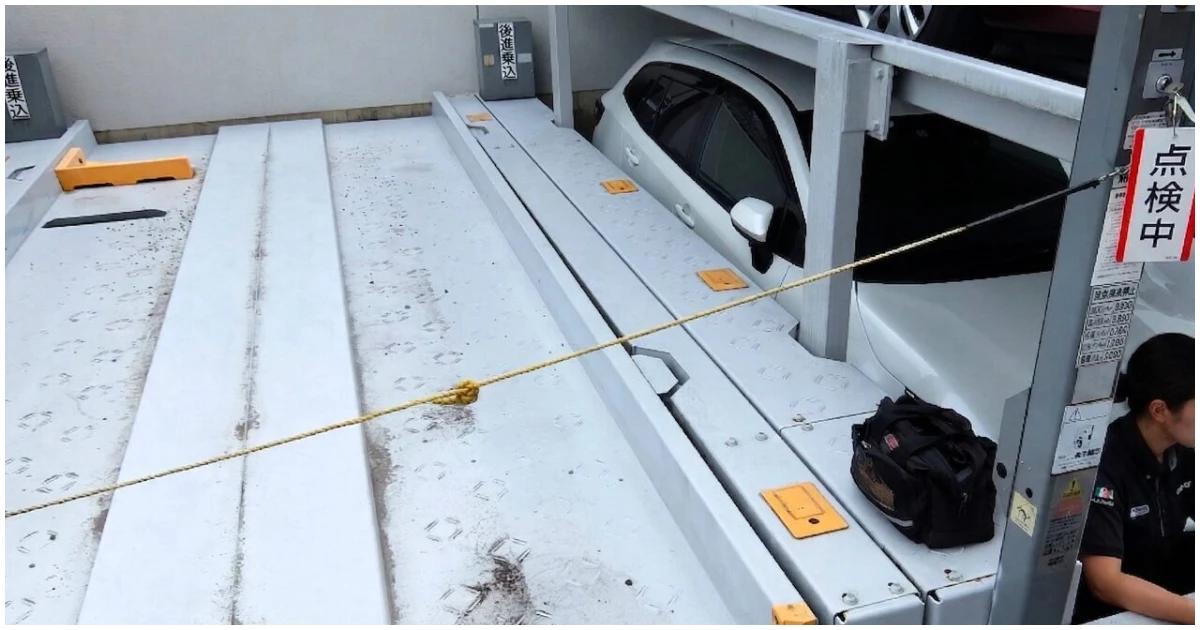 機械式駐車場の操作キー紛失をイメージした画像