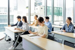 機械式駐車場で管理組合が本当に悩んでいること｜300件の相談から見えた4つの共通課題