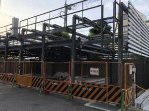 機械式駐車場の入れ替え・更新費用を抑える方法｜メーカー一括発注と「分離発注」の違い